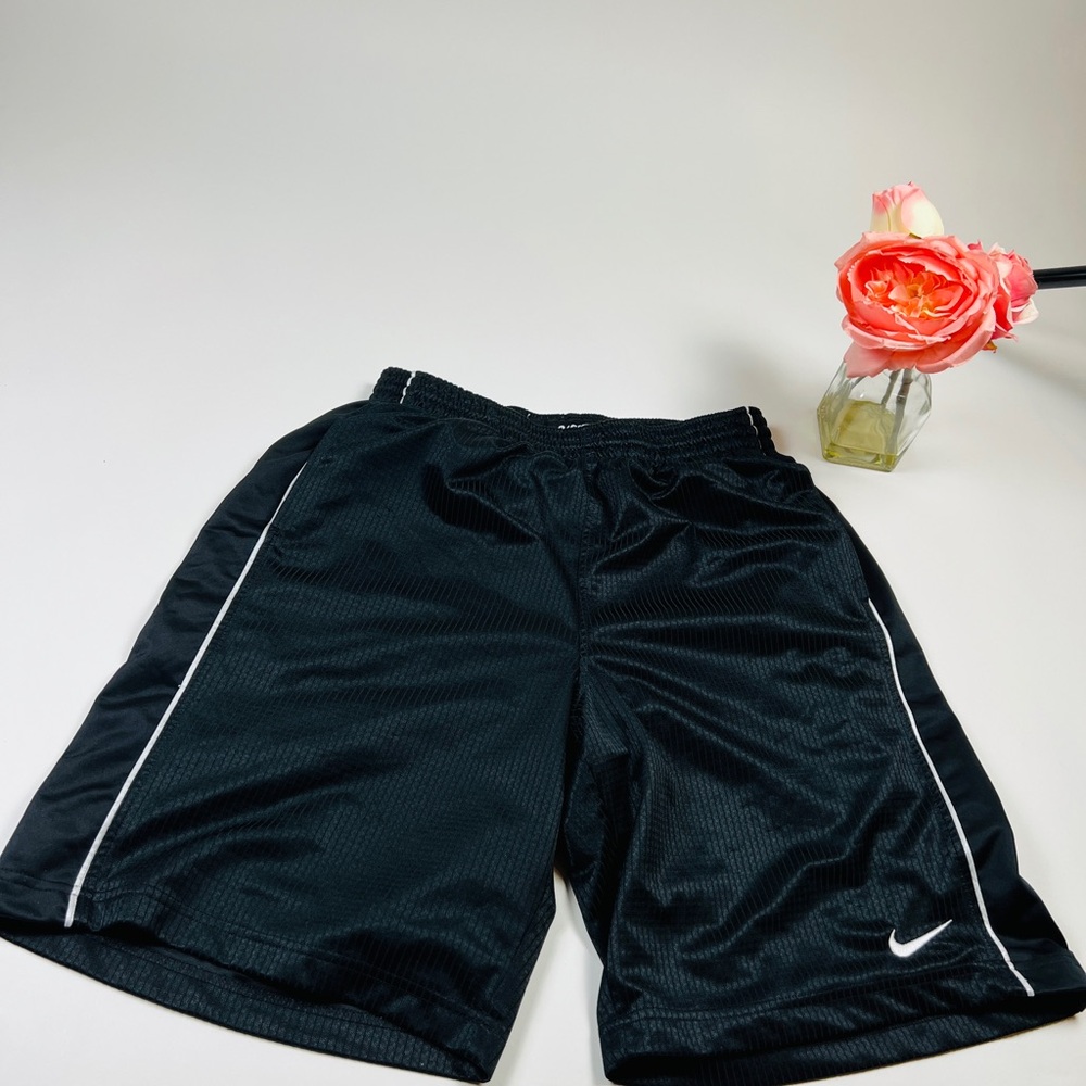 NIKE Basketball Short Mens Size M